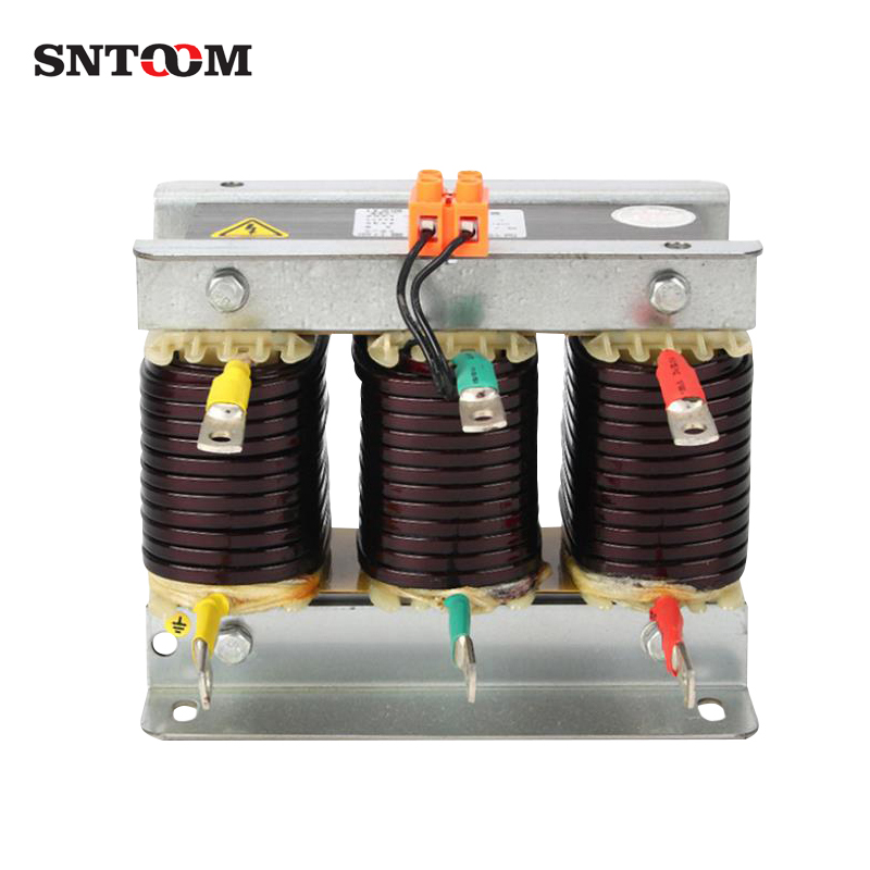 Почему трансформаторы взрываются во время грозы